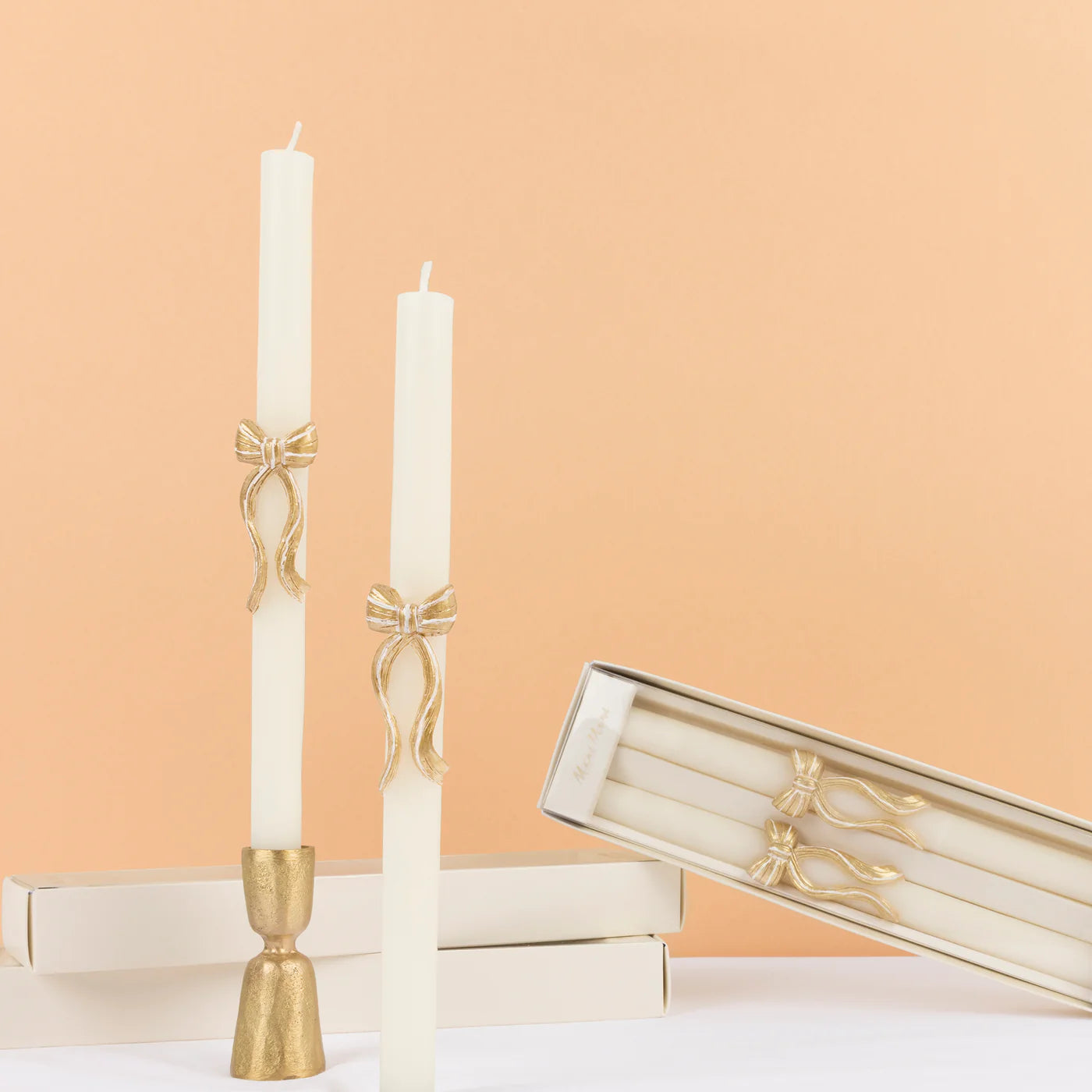 Candele da tavolo con fiocco a righe oro (x 2)